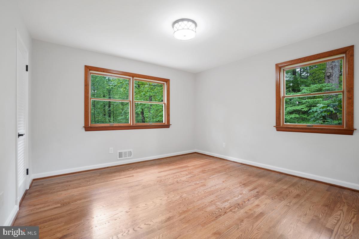 1912 Norvale Road Silver Spring, MD 20906 - Photo 15 of 33 Primary Bedroom
