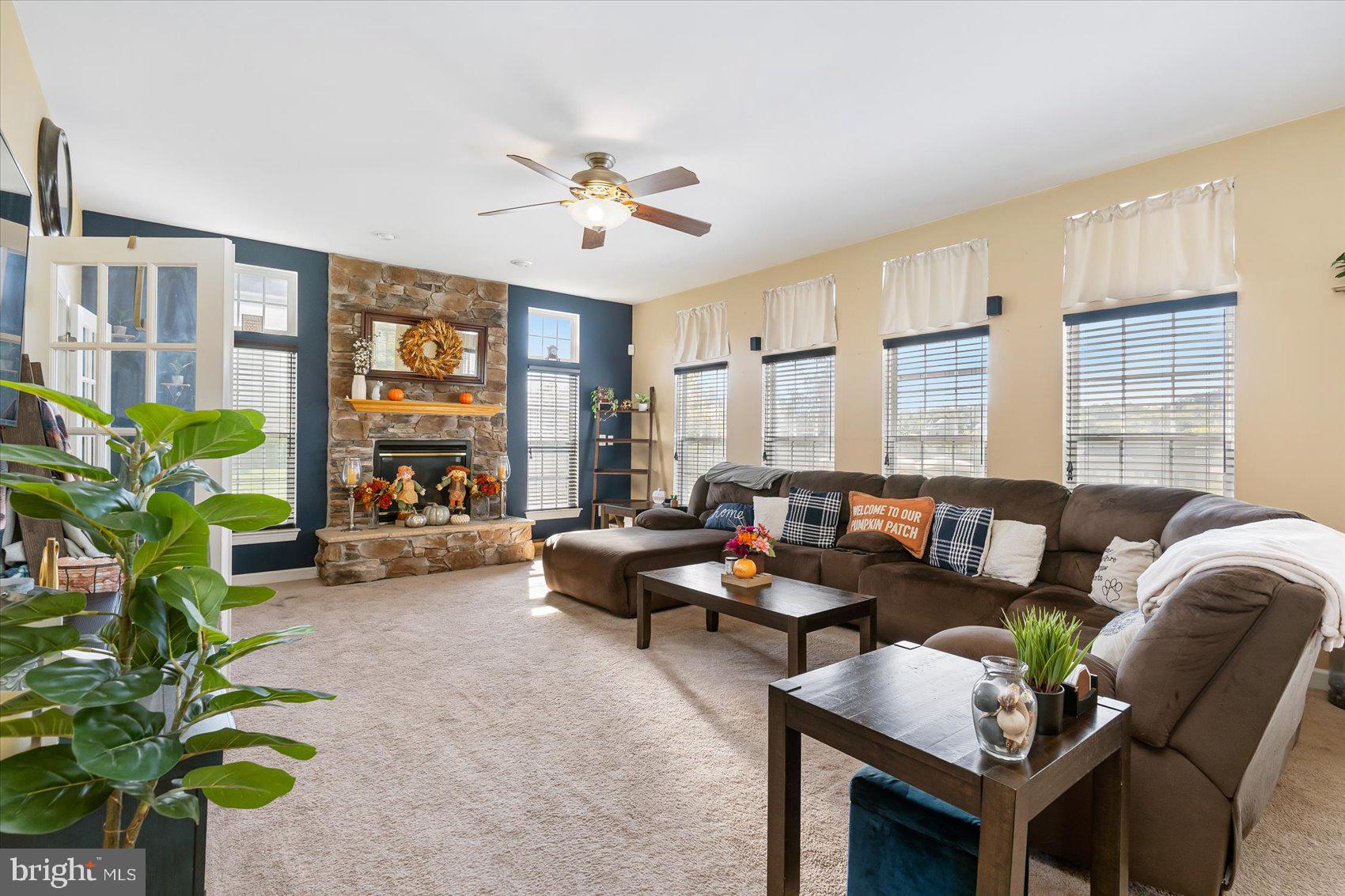 22 Fawn Hill Road Hanover, PA 17331 - Photo 3 of 46 Large Family Room
