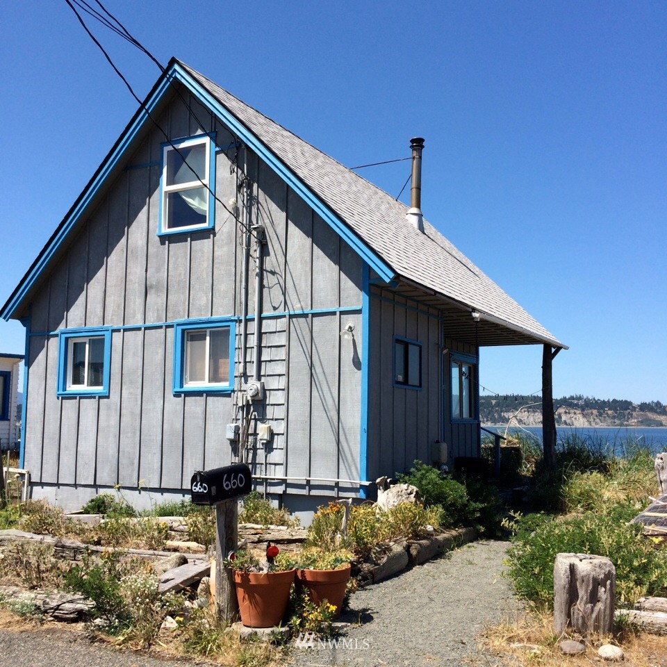 660 Beckett Point Road Port Townsend, WA 98368 - Photo 2 of 16 Gallery Image 2