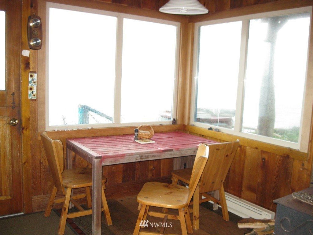 660 Beckett Point Road Port Townsend, WA 98368 - Photo 12 of 16 Gallery Image 12