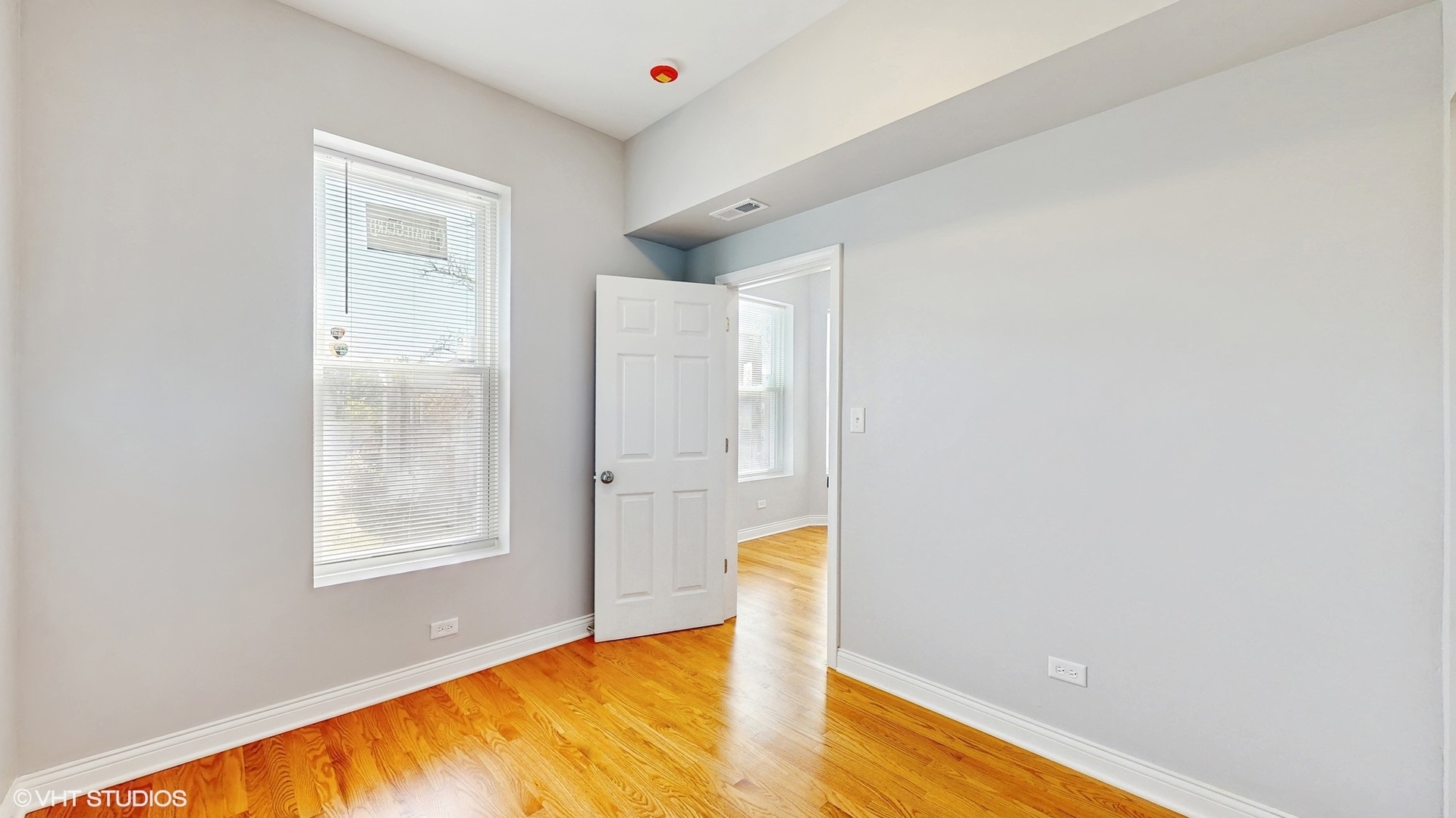 1422 South Avers Avenue, Unit 1 Chicago, IL 60623 - Photo 13 of 25 Gallery Image 13