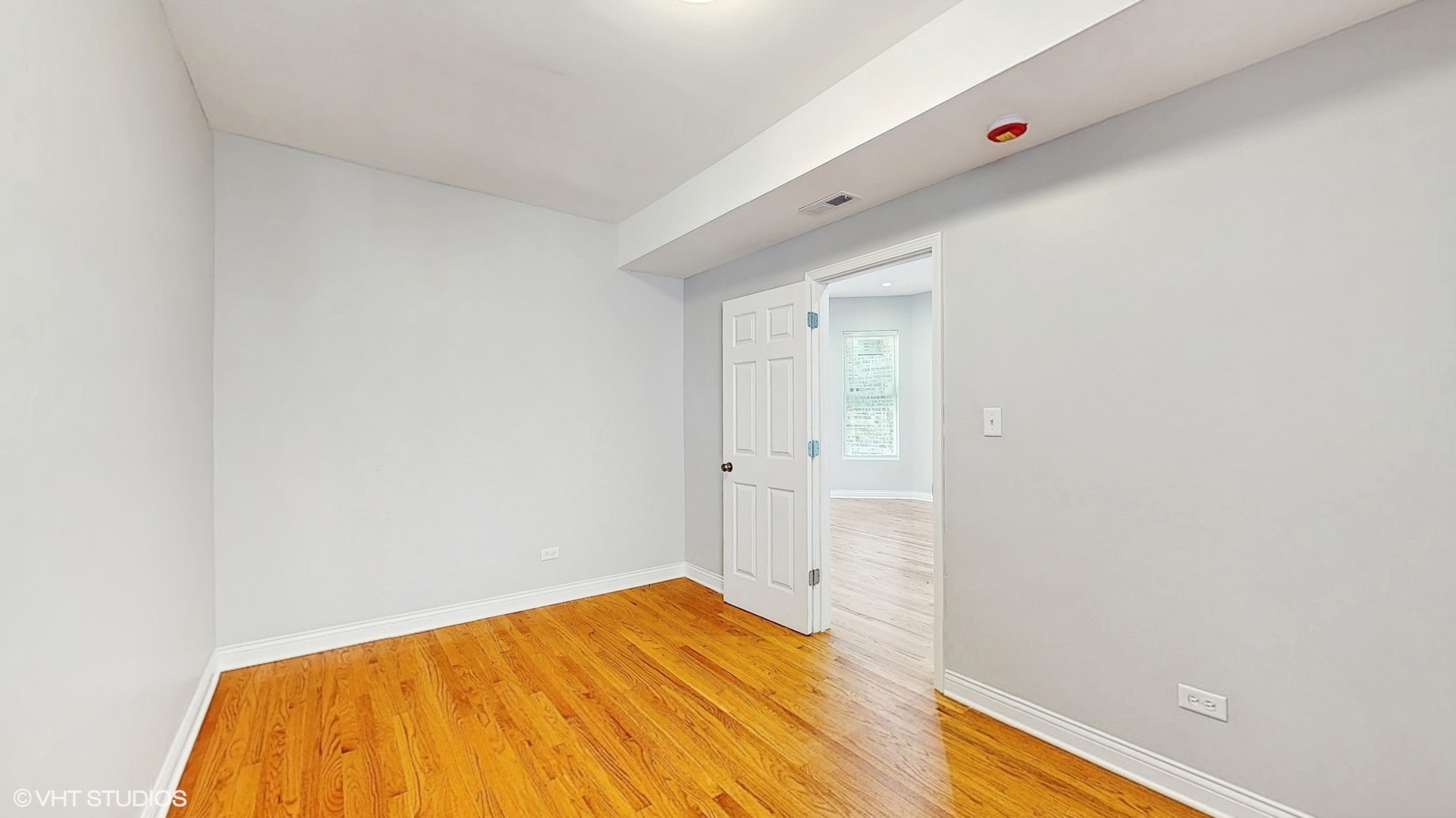 1422 South Avers Avenue, Unit 1 Chicago, IL 60623 - Photo 16 of 25 Gallery Image 16