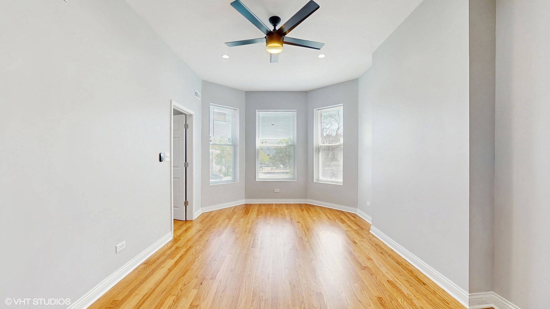 1422 South Avers Avenue, Unit 1 Chicago, IL 60623 - Photo 4 of 25 Gallery Image 4
