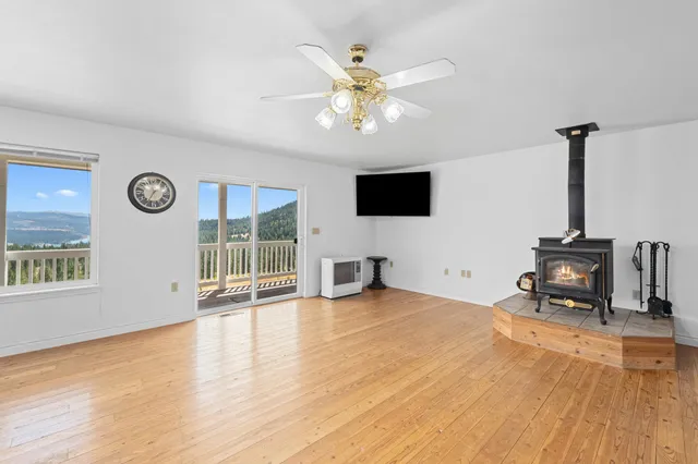 $975,000 | 26 Stray Dog Cyn Road, Inchelium, WA 99138