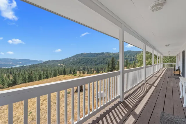$975,000 | 26 Stray Dog Cyn Road, Inchelium, WA 99138