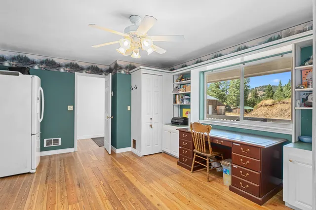 $975,000 | 26 Stray Dog Cyn Road, Inchelium, WA 99138