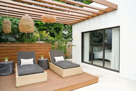 $1,750,000 | 445 Northeast 76th Street, Miami, FL 33138