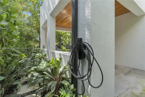 $1,750,000 | 445 Northeast 76th Street, Miami, FL 33138