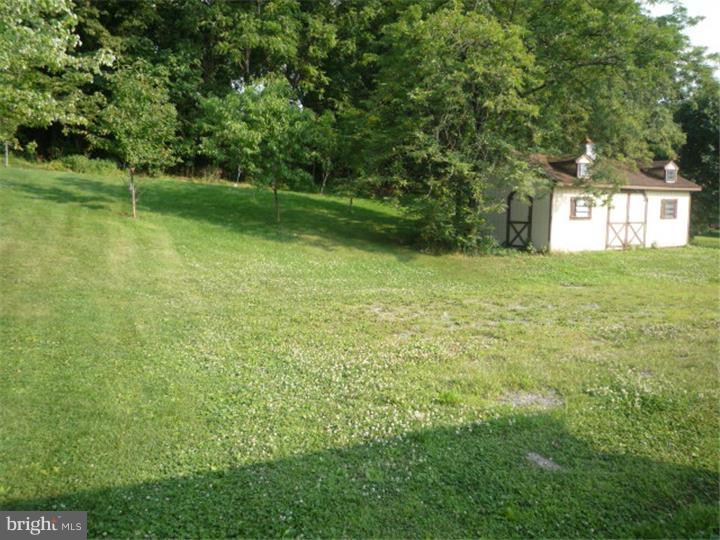 1240 Hay Road Temple, PA 19560 - Photo 13 of 14 Gallery Image 13