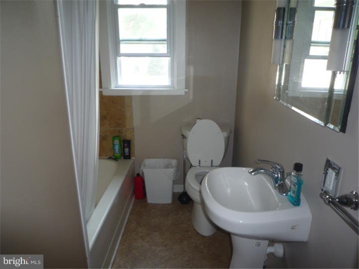 1240 Hay Road Temple, PA 19560 - Photo 6 of 14 Gallery Image 6