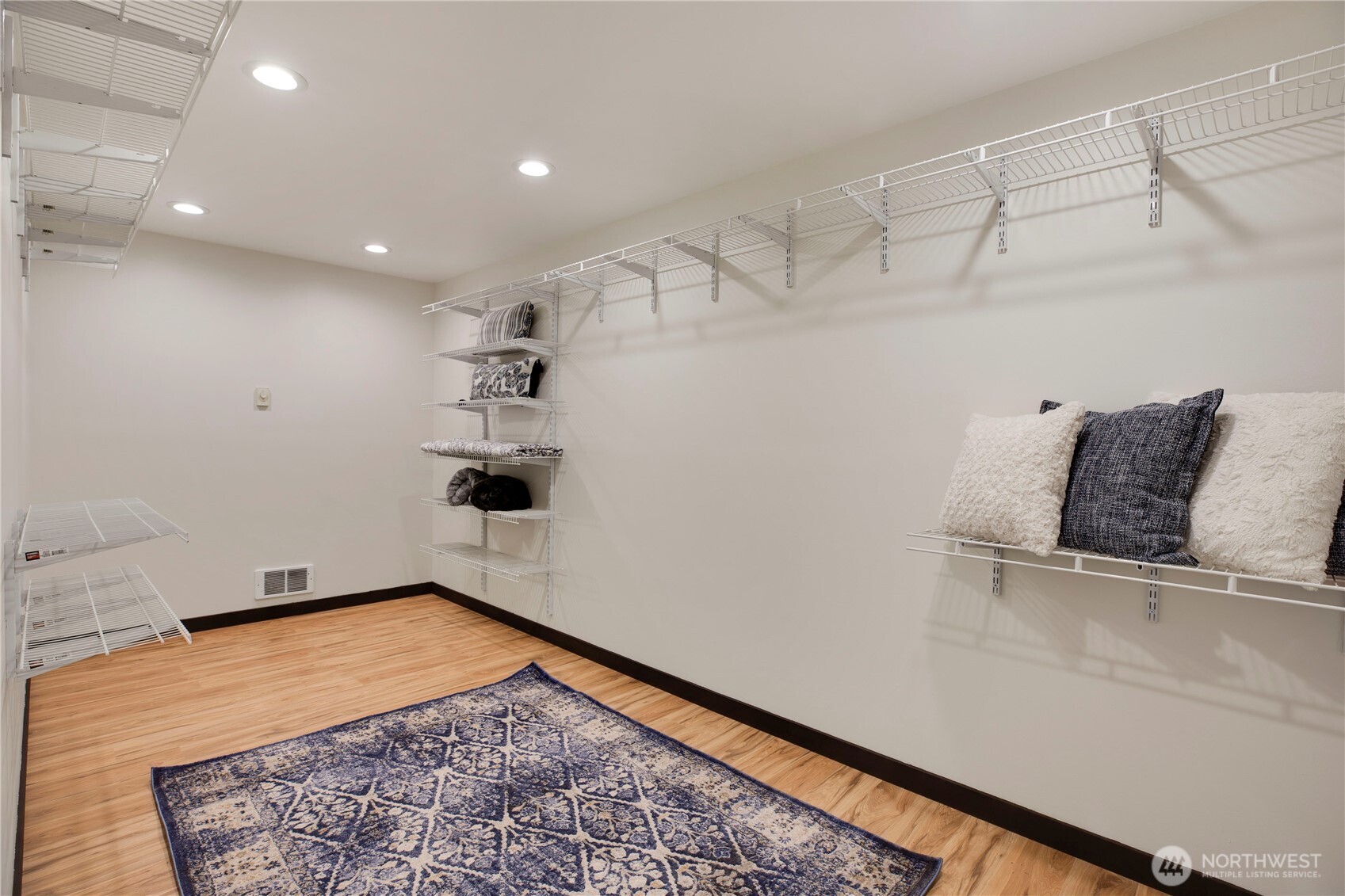 22430 Southeast 228th Street Maple Valley, WA 98038 - Photo 15 of 36