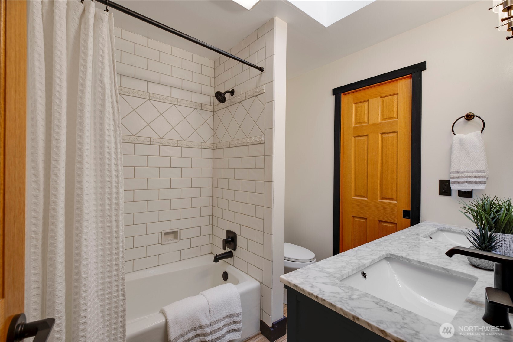 22430 Southeast 228th Street Maple Valley, WA 98038 - Photo 21 of 36