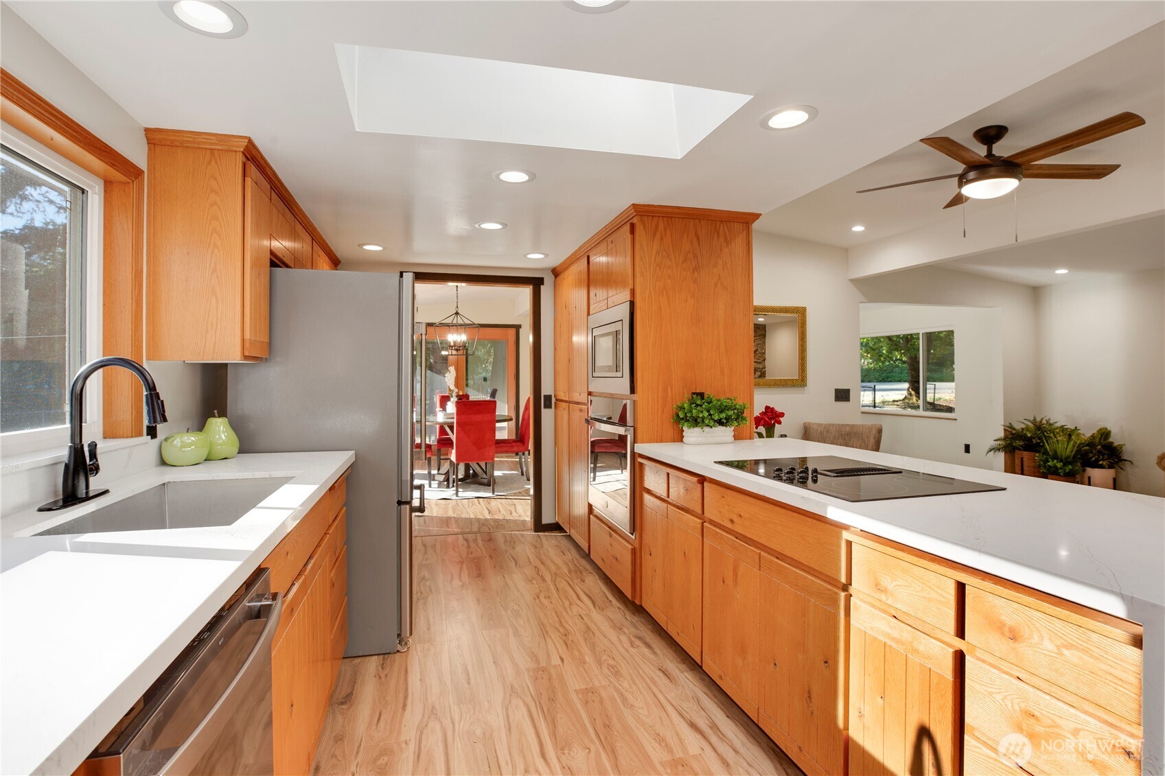 22430 Southeast 228th Street Maple Valley, WA 98038 - Photo 4 of 36