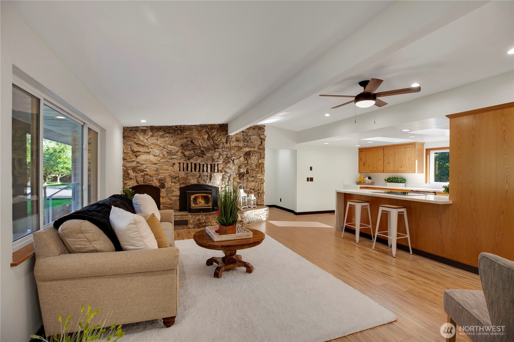 22430 Southeast 228th Street Maple Valley, WA 98038 - Photo 8 of 36