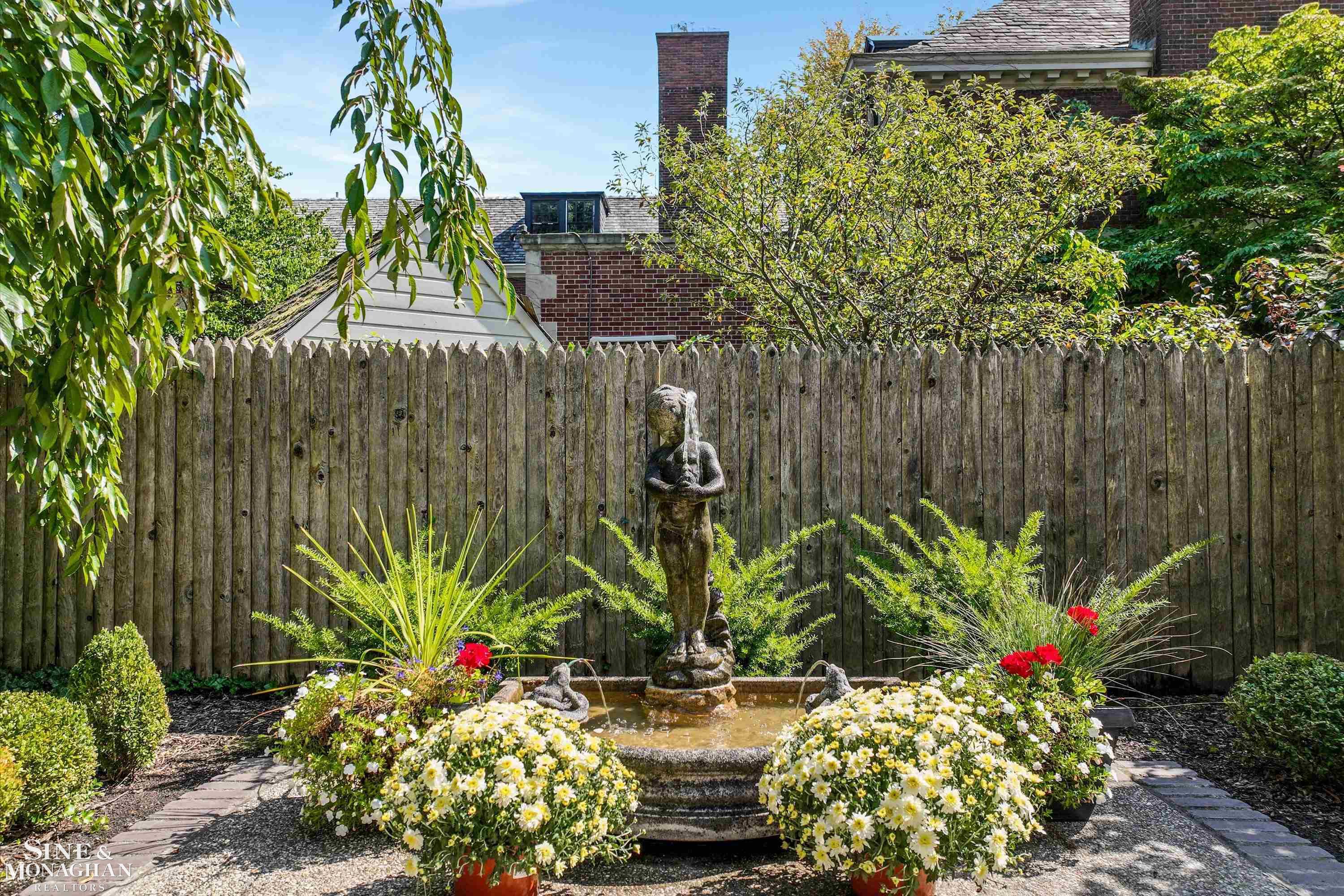 78 Vendome Road Grosse Pointe Farms, MI 48236 - Photo 55 of 74
