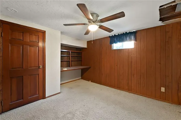 $315,000 | 15909 East 38th Street South, Independence, MO 64055