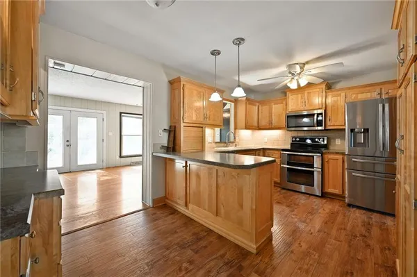 $315,000 | 15909 East 38th Street South, Independence, MO 64055