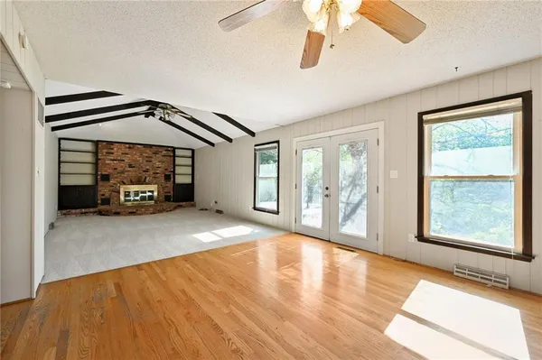 $315,000 | 15909 East 38th Street South, Independence, MO 64055