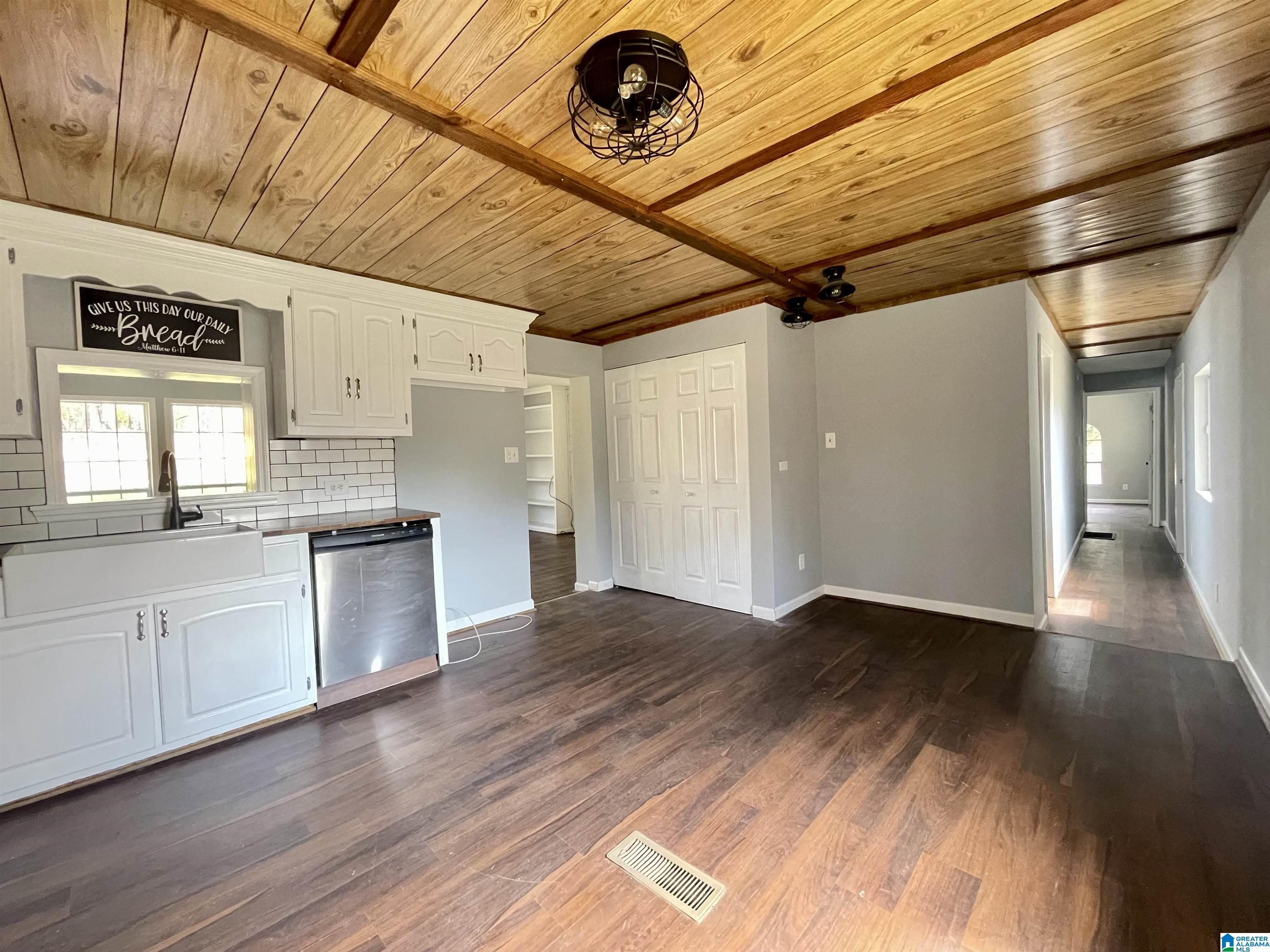 8043 John Goggins Road Dora, AL 35062 - Photo 5 of 11 Gallery Image 5