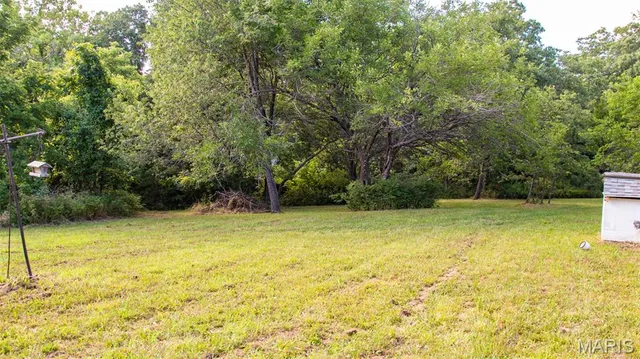 $578,400 | 38925 Stonepiler Avenue, Edwards, MO 65326