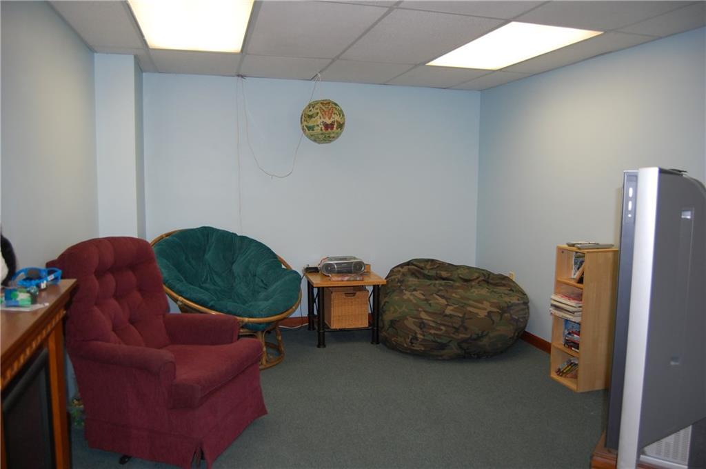 17 Old Lewiston Road Monmouth, ME 04265 - Photo 26 of 35 Family room in daylight walkout...
