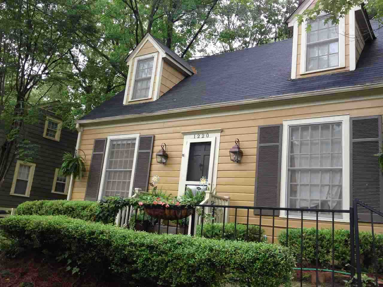 1220 Linden Place Jackson, MS 39202 - Photo 1 of 19 Photo 1