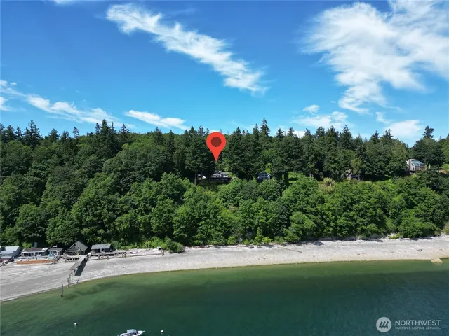 $1,095,000 | 1-X Beach Way, Hat Island, WA 98201