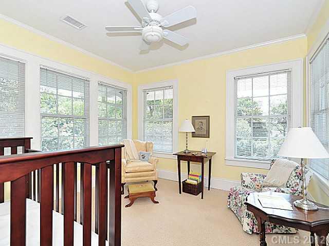 1737 Queens Road Charlotte, NC 28207 - Photo 12 of 16 Gallery Image 12