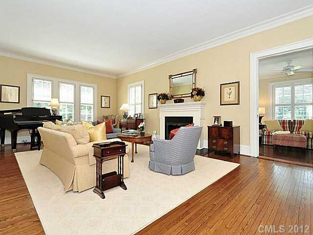 1737 Queens Road Charlotte, NC 28207 - Photo 3 of 16 Gallery Image 3