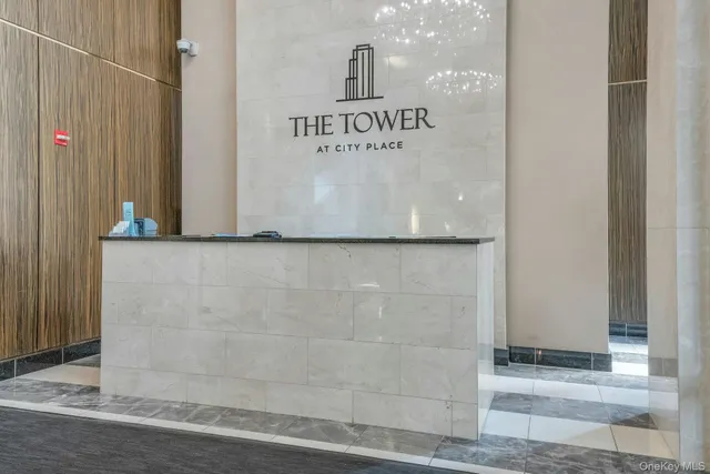 $799,000 | 10 City Place, Unit 19C, White Plains, NY 10601