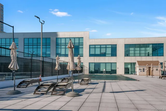 $799,000 | 10 City Place, Unit 19C, White Plains, NY 10601