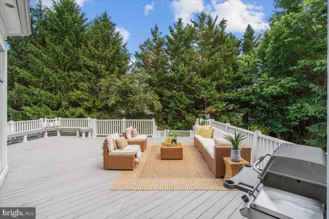 $2,695,000 | 8413 Rapley Ridge Lane, Potomac, MD 20854
