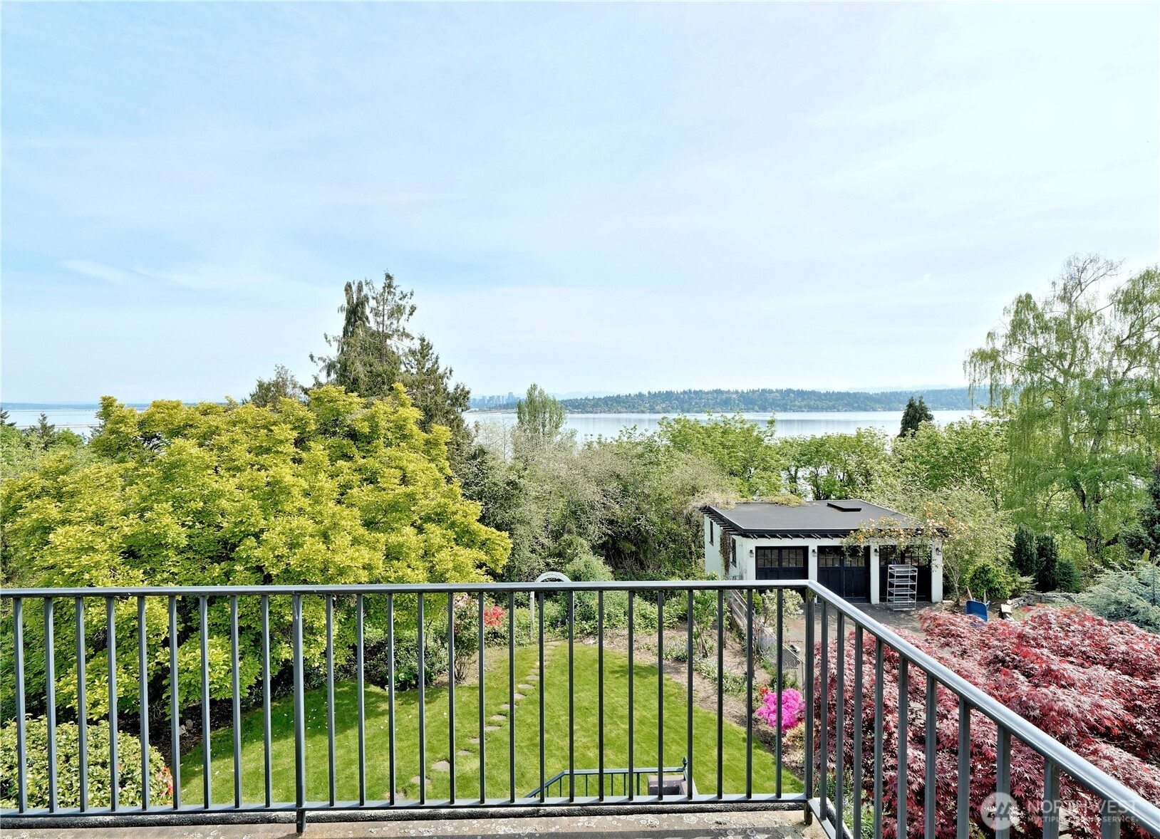 3010 Cascadia Avenue South Seattle, WA 98144 - Photo 28 of 33