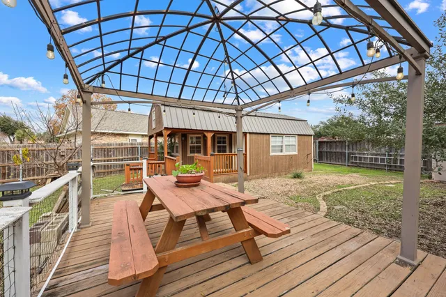 $699,990 | 1346 Amistad Drive, Round Rock, TX 78664