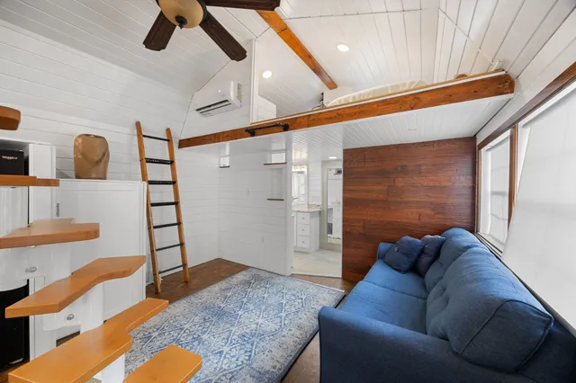 $699,990 | 1346 Amistad Drive, Round Rock, TX 78664