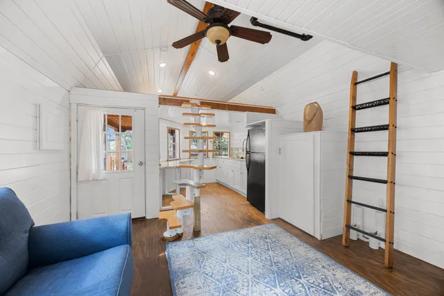 $699,990 | 1346 Amistad Drive, Round Rock, TX 78664