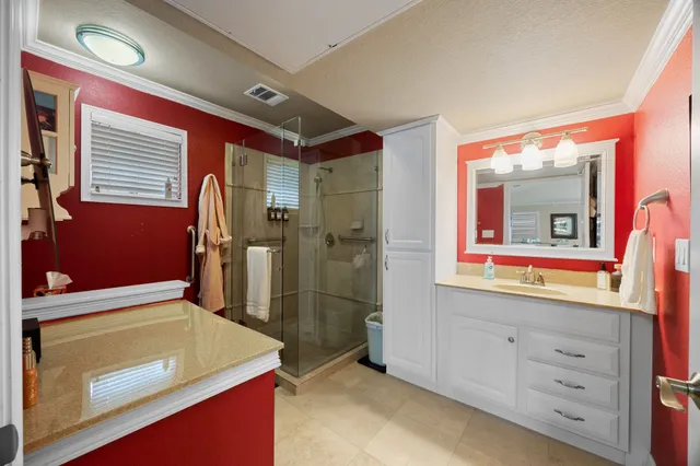 $699,990 | 1346 Amistad Drive, Round Rock, TX 78664