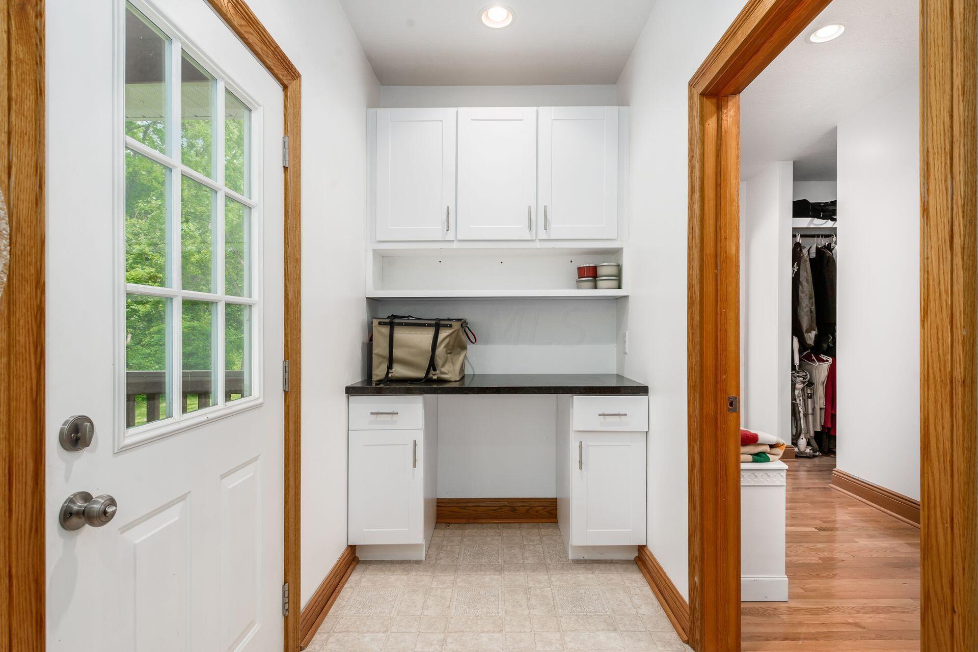 4720 Refugee Road Baltimore, OH 43105 - Photo 28 of 74 Craft Area