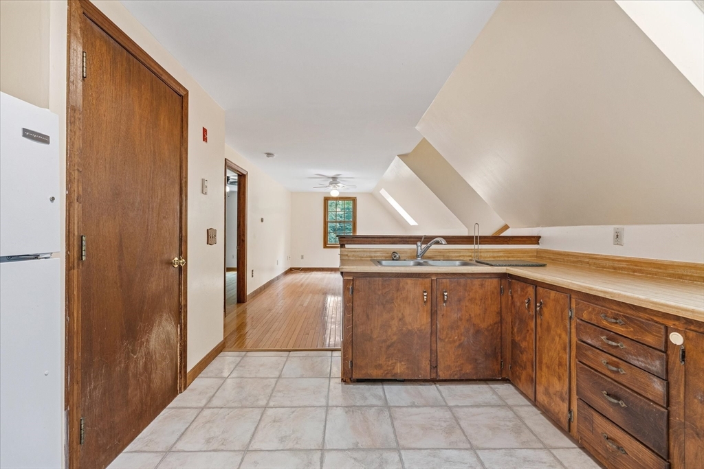 481 Hubbardston Road Templeton, MA 01468 - Photo 32 of 42