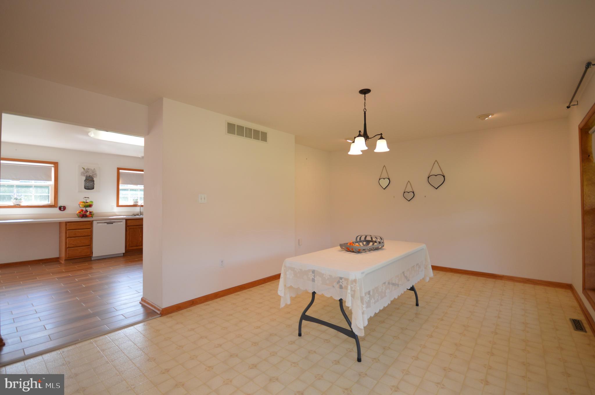 339 Money Road Townsend, DE 19734 - Photo 23 of 56 Bright, Spacious dining room