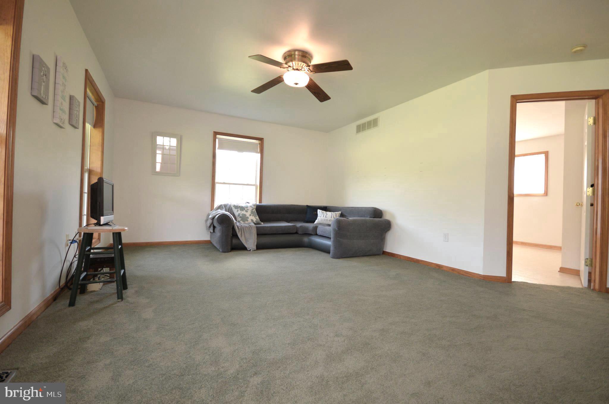 339 Money Road Townsend, DE 19734 - Photo 28 of 56 living room with sewing room off to right