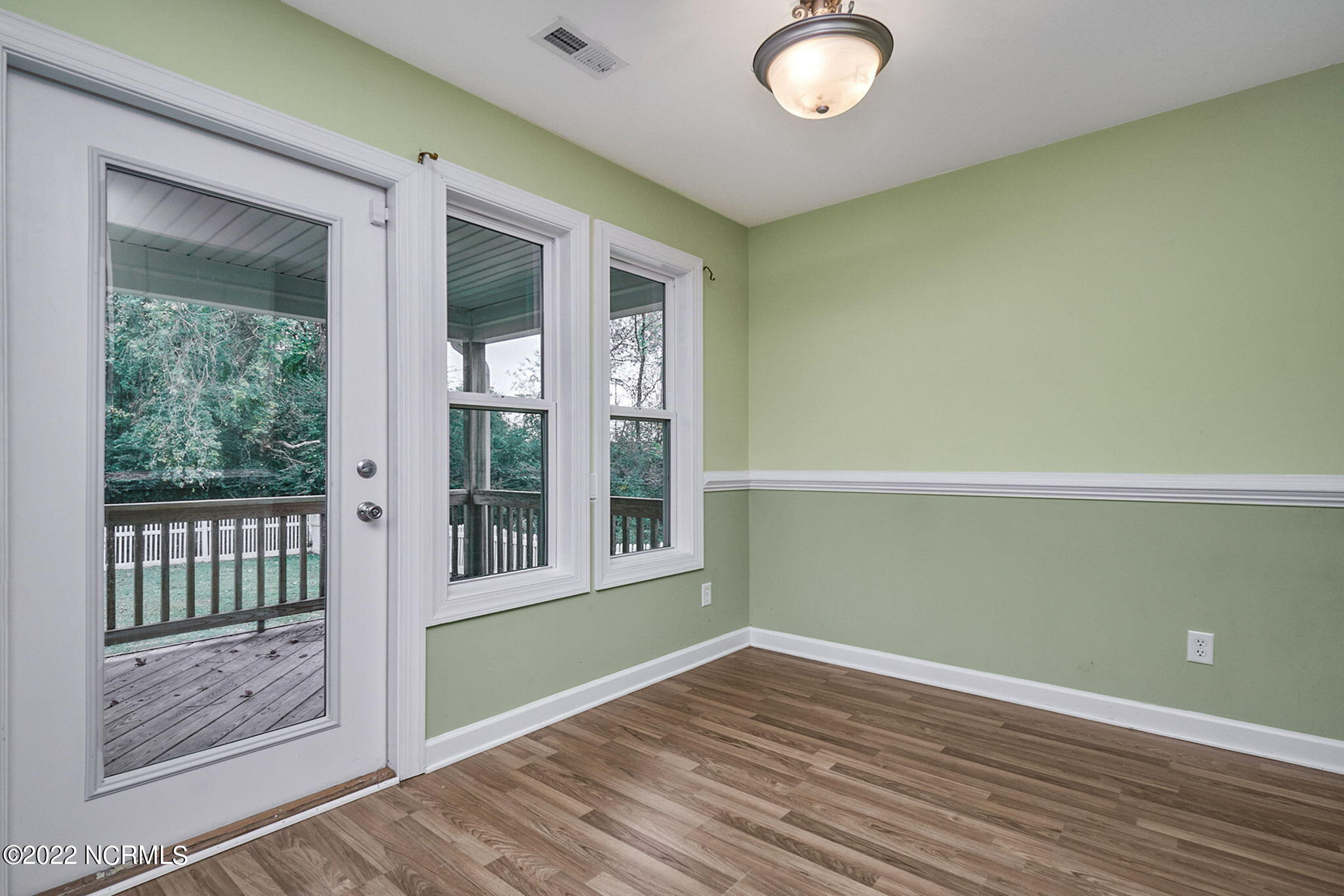 402 South Edenton Rd Street Hertford, NC 27944 - Photo 10 of 26 13-web-or-mls-#3003 - ABel Sutton - 402