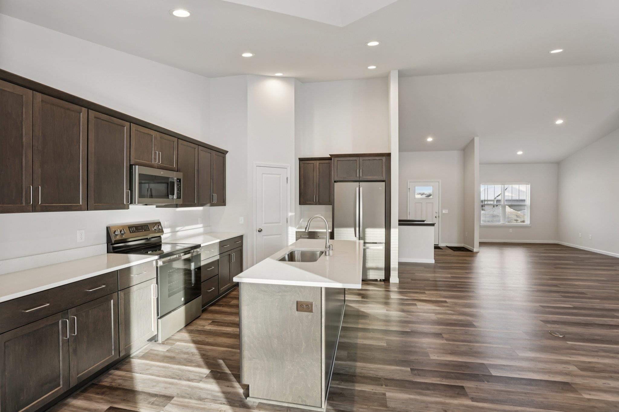 1256 Stanley Verona, WI 53593 - Photo 14 of 32