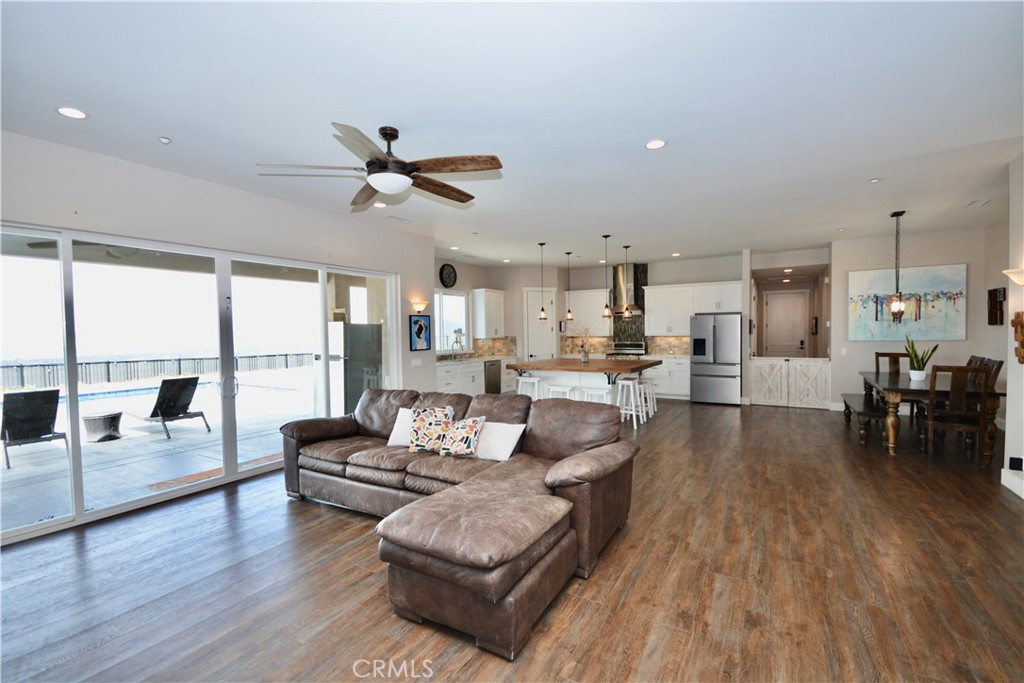 12451 Rancho Heights Road Pala, CA 92059 - Photo 25 of 35