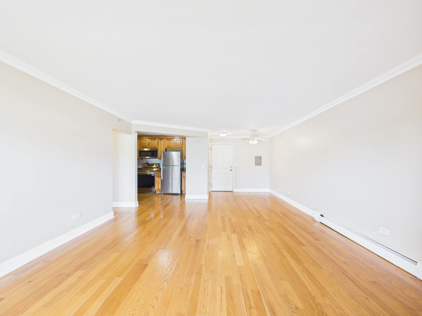2210 South Goebbert Road, Unit 226 Arlington Heights, IL 60005 - Photo 7 of 49 Gallery Image 7