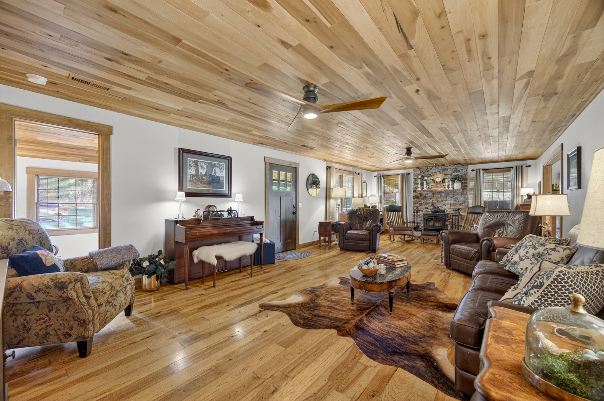 87 Roger Monk Road Petersburg, TN 37144 - Photo 5 of 49 Gallery Image 5