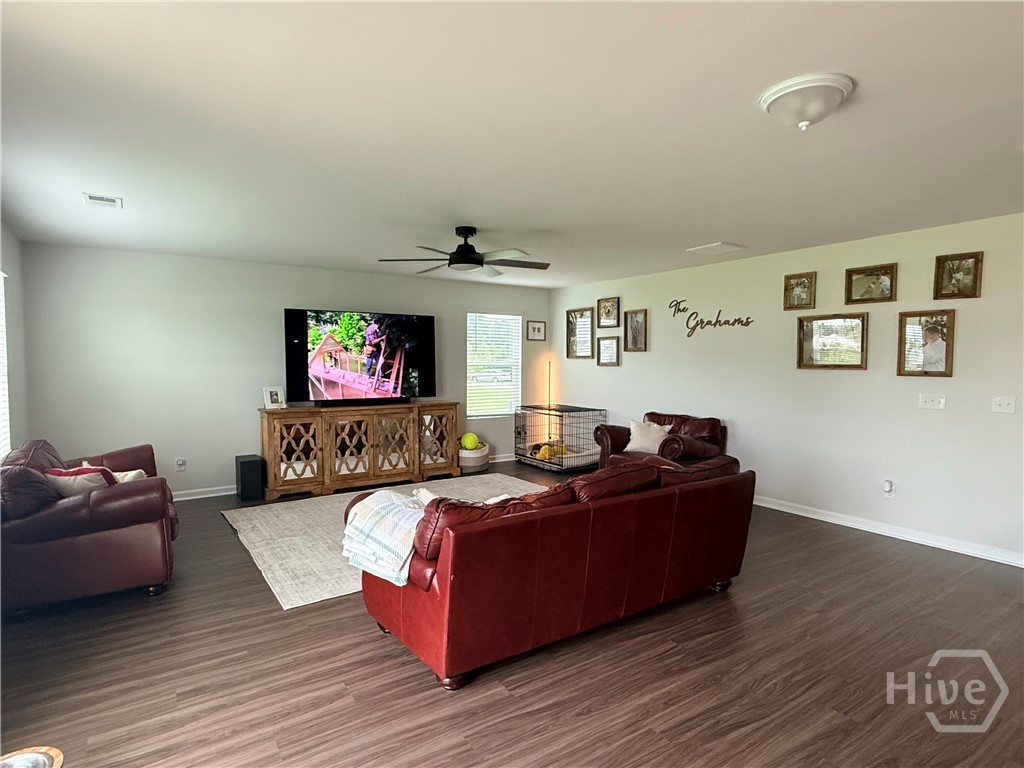 1244 Wilkins Road Midway, GA 31320 - Photo 22 of 58 Living Area