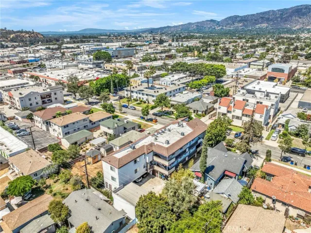 $2,750 | 640 Ivy Street, Glendale, CA 91204