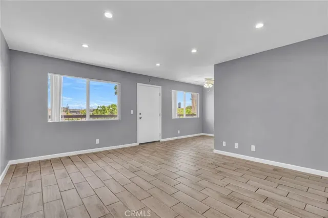 $2,750 | 640 Ivy Street, Glendale, CA 91204