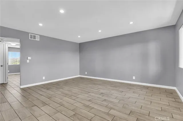 $2,750 | 640 Ivy Street, Glendale, CA 91204